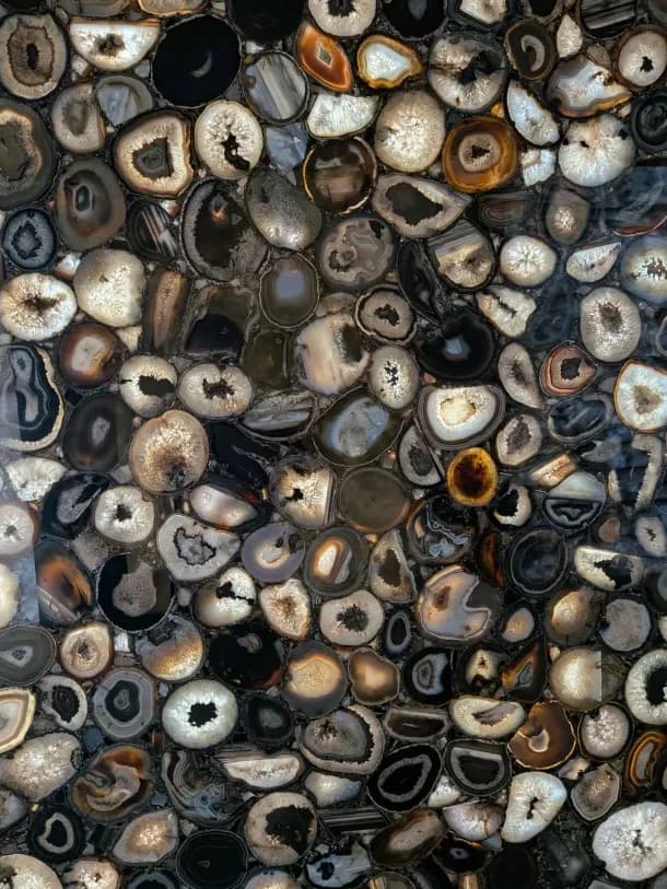 backlit grey and black agate slices