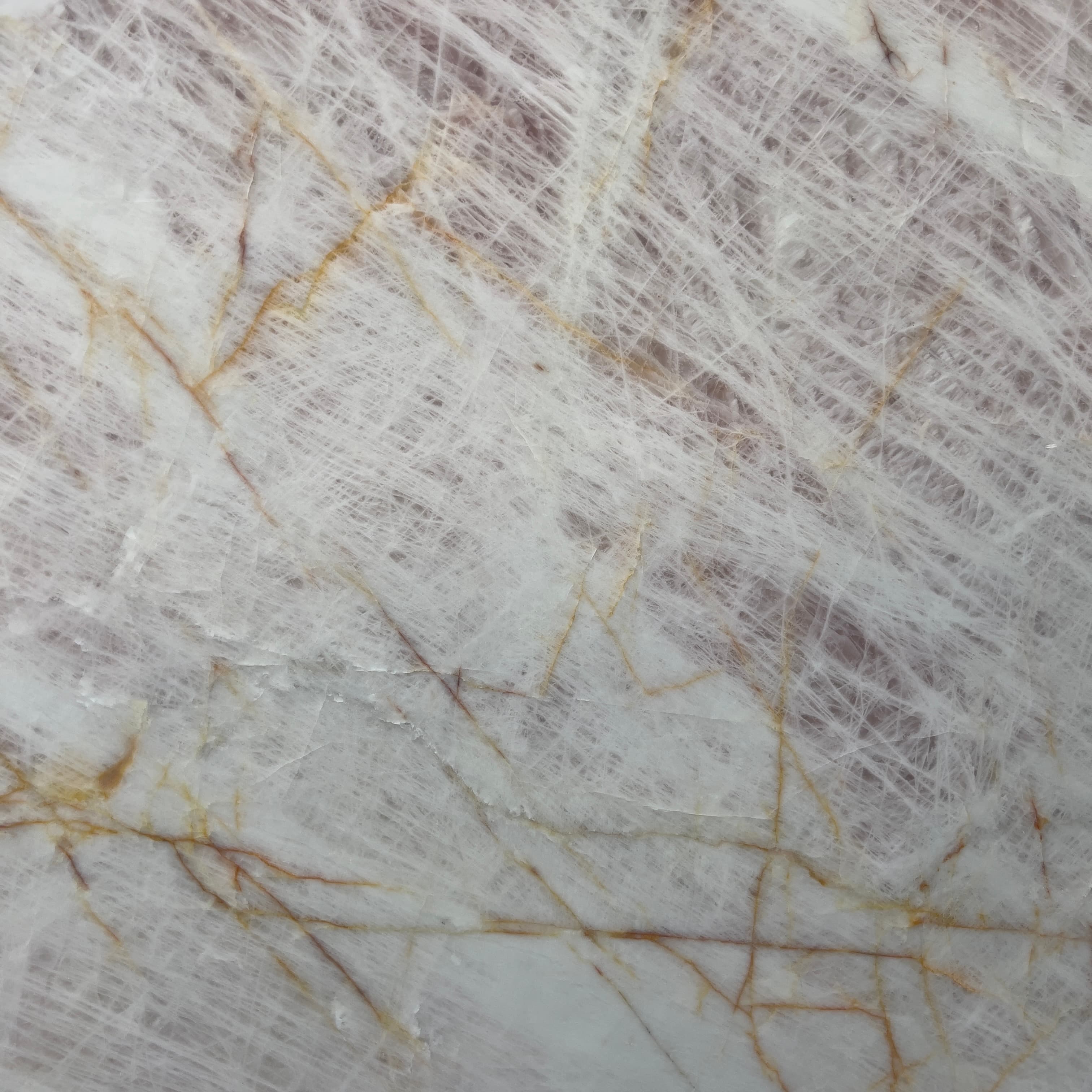 Cristal Rose, quartzite slab