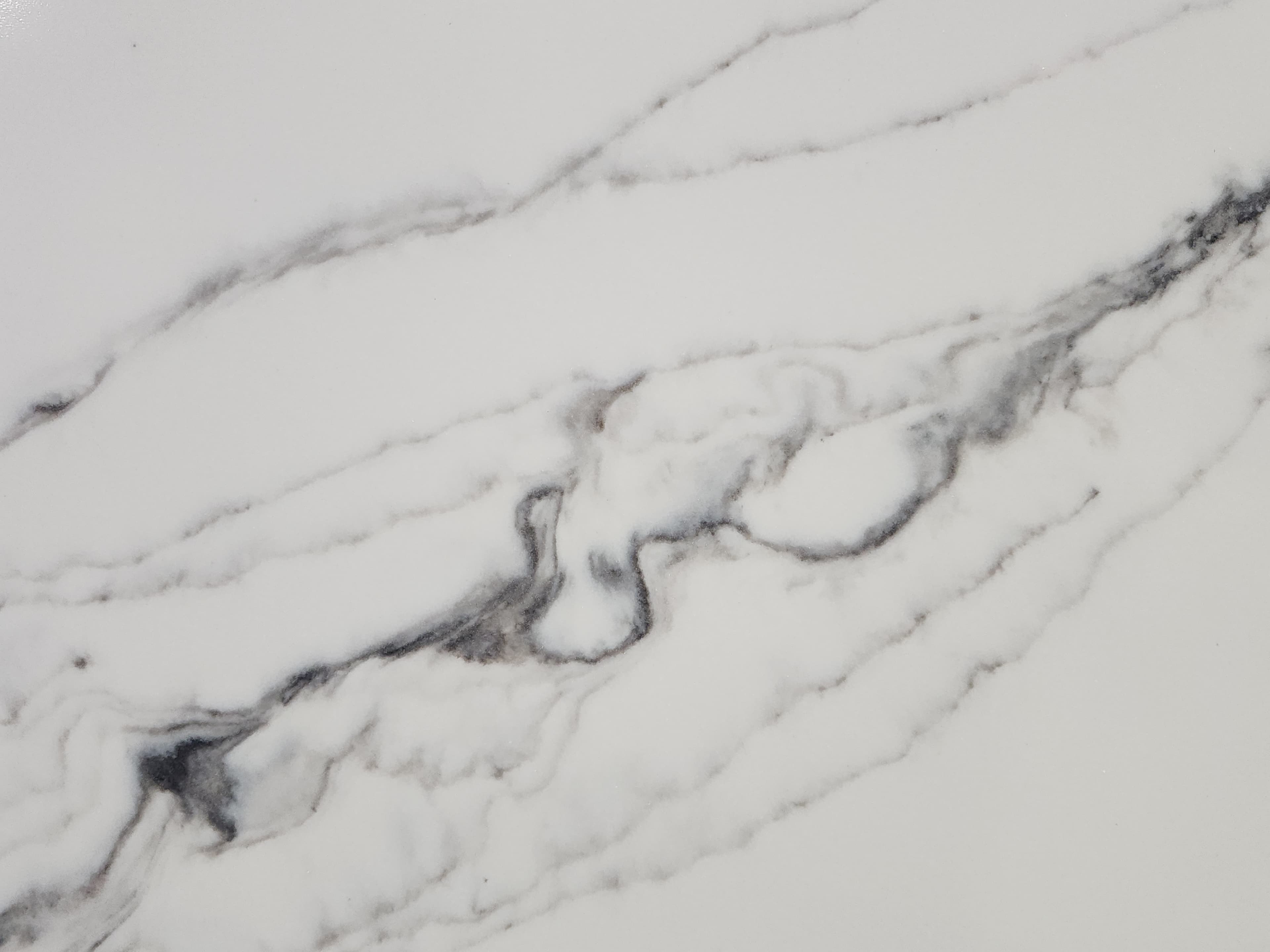 New Venetian Black, quartz slab