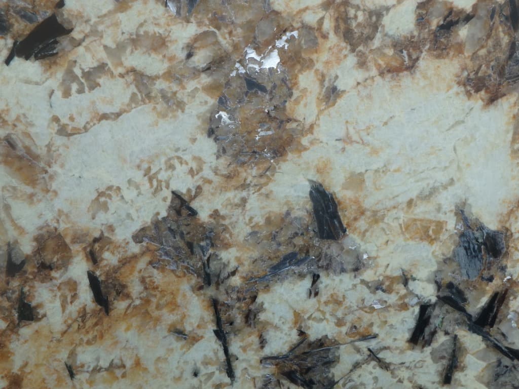 Splendor Gold Leather, a granite slab, at KLZ Stone Supply in Dallas