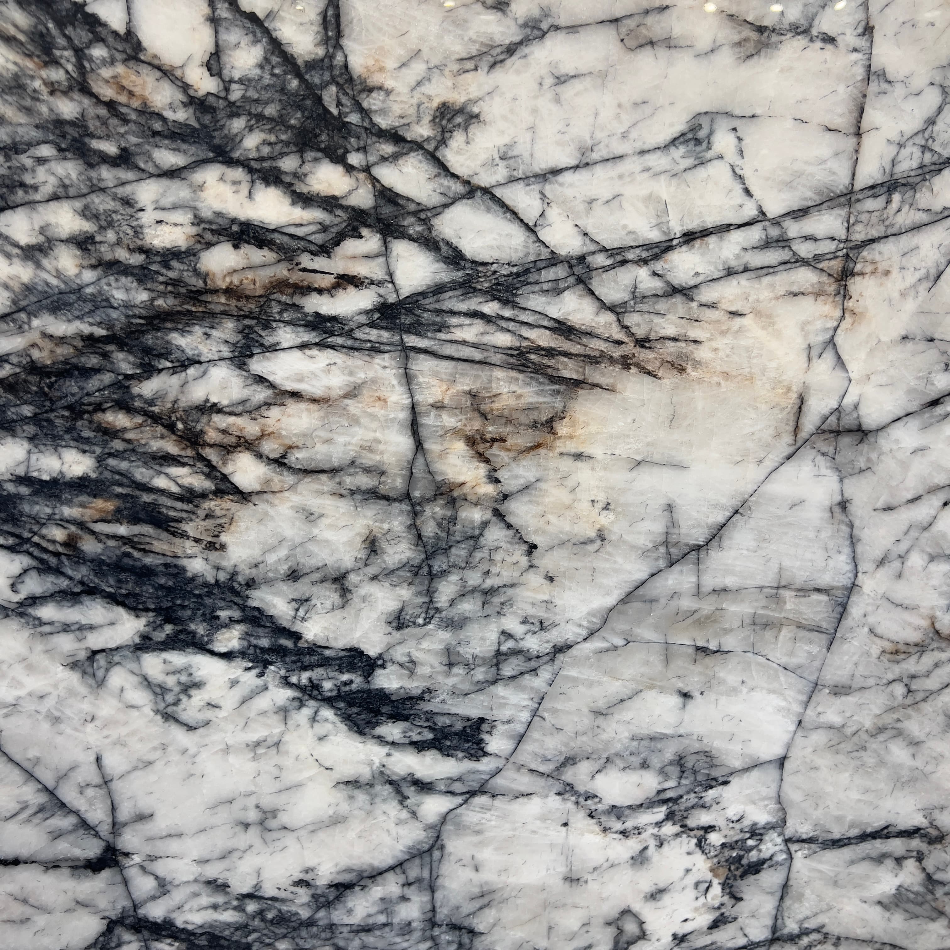 Cristallo Soulages Blue, another slab in 3cm